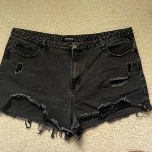 Pretty Little Thing Distressed Black Denim Shorts
